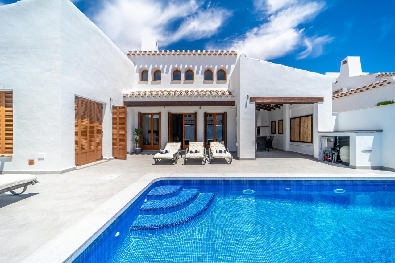 Three Bedroom Luxury Villa El Valle Golf Resort Banos y Mendigo Buitenkant foto